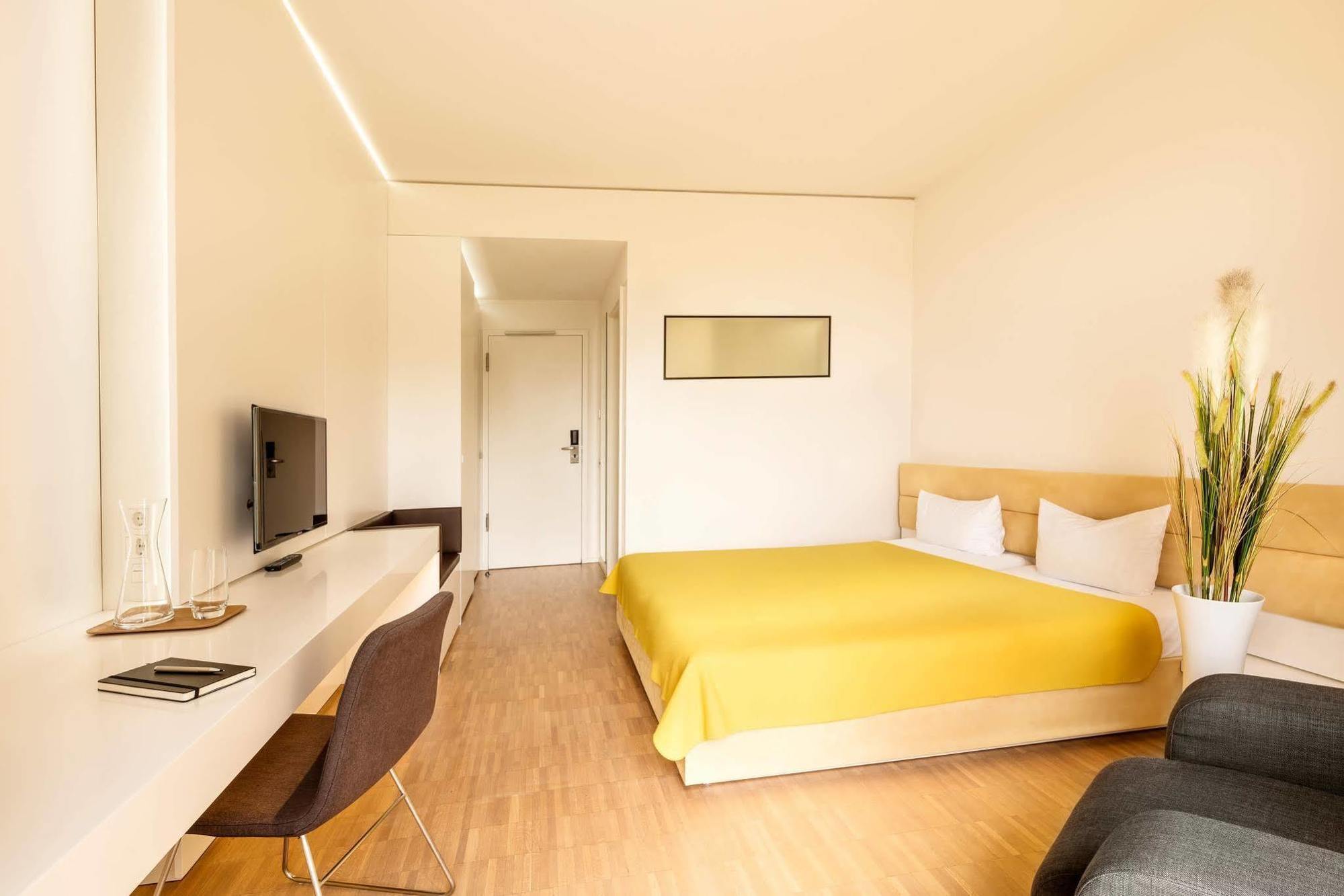 Midori - The Hotel 3*